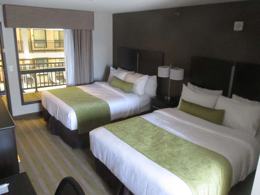Western Harvest & Hotel 3*